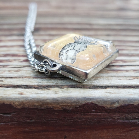 Plant Bud - Pip: Definition Necklace - Picture 5 of 12